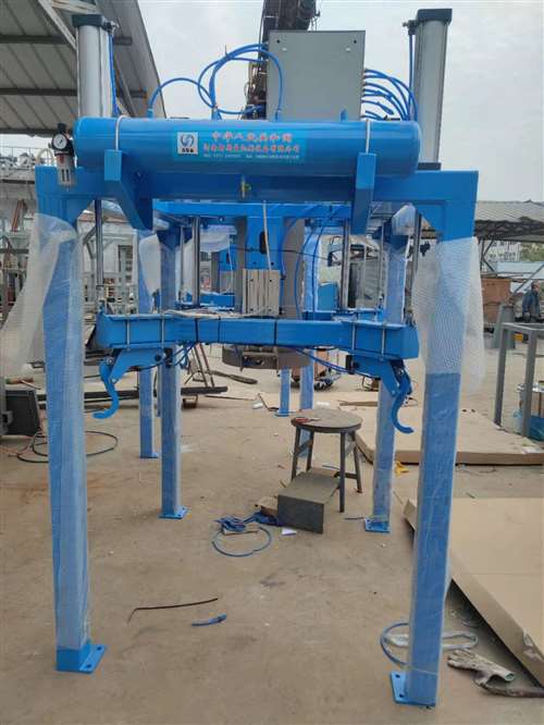 噸包自動包裝機，帶除塵承重功能，方便高效快捷，放您的車間再無粉塵。